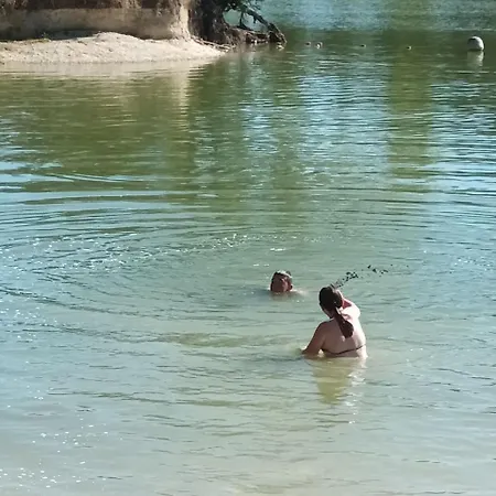 Jolie Charentaise Dans La Campagne De Saintonge Tatil Evi