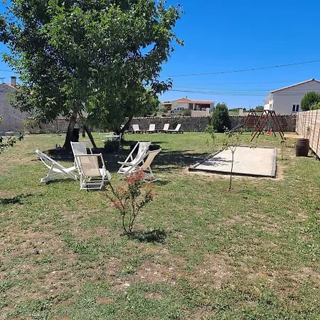 Jolie Charentaise Dans La Campagne De Saintonge Vakantiehuis *